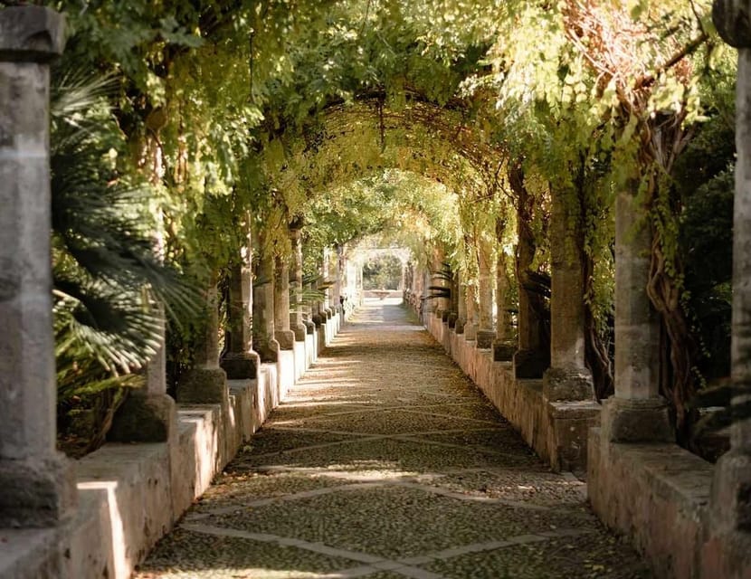 Jardines de Alfabia (Bunyola) - Casa Señorial & Jardines Hispano-Árabes