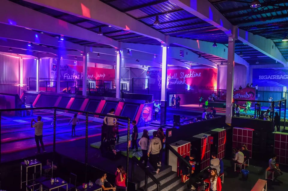 Palma Jump - Parque de Trampolines & Ocio Activo (Son Fuster)